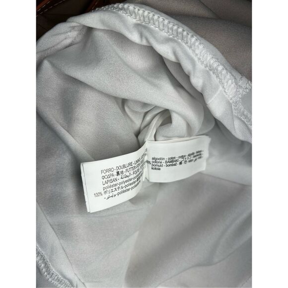 Zara Dress with tags but a has a small unstitched part on the‎ back - Picture 8 of 8